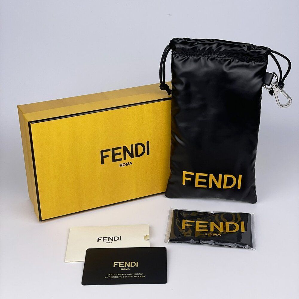 Fendi FIRST Women Sunglasses Square Beige Nude Brown FE40099I 57E - Picture 9 of 9